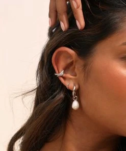 Astrid & Miyu Wave Crystal Ear Cuff In Silver