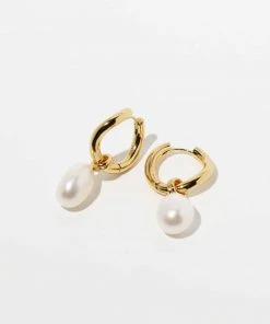 Astrid & Miyu New In Serenity Pearl Charm Hoops In Gold