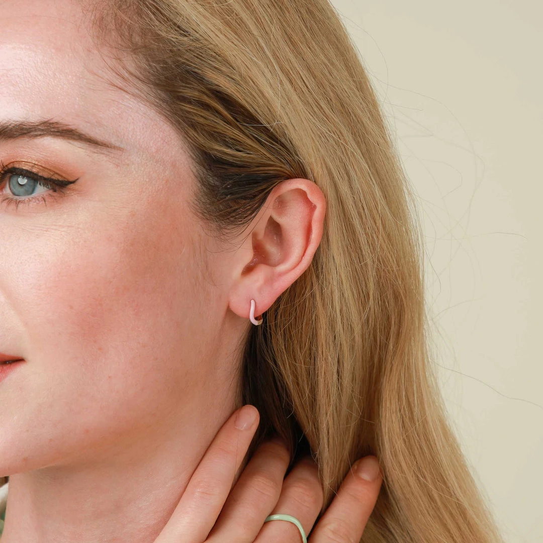 Astrid & Miyu Wave Pink Enamel Huggies In Silver New In 4 Astrid & Miyu Wave Pink Enamel Huggies In Silver New In