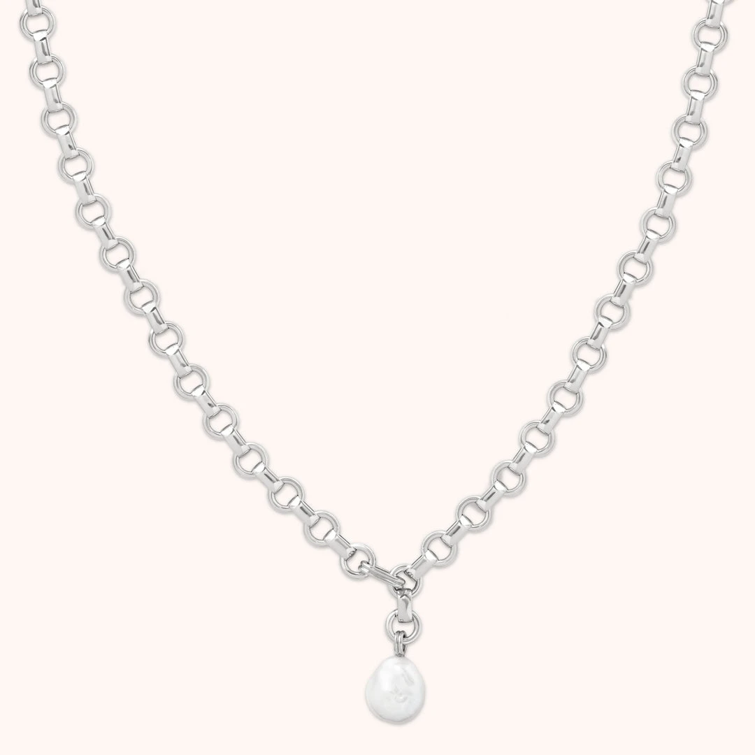 Astrid & Miyu Serenity Pearl Link Chain Necklace In Silver 3 Astrid & Miyu Serenity Pearl Link Chain Necklace In Silver