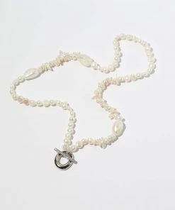 Astrid & Miyu Serenity Pearl Beaded T-Bar Necklace In Silver New In