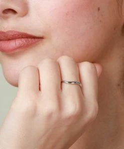 Astrid & Miyu Wave Ring In Silver