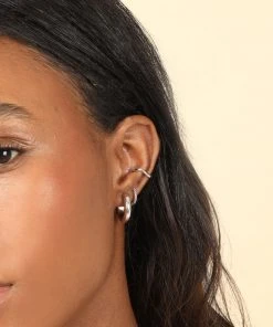 Astrid & Miyu Bold Medium Hoops In Silver