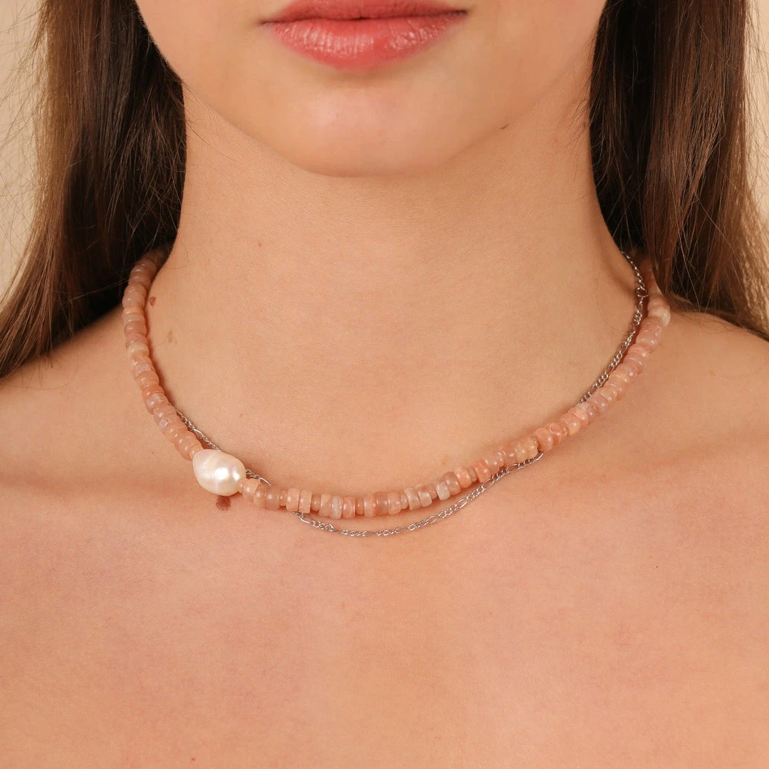 Astrid & Miyu New In Sunstone Beaded Necklace In Silver 6 Astrid & Miyu New In Sunstone Beaded Necklace In Silver