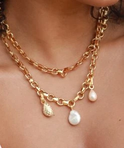 Astrid & Miyu Checkerboard Pendant Charm In Gold New In