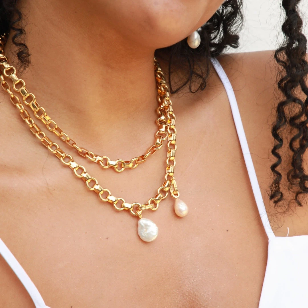 Astrid & Miyu Pearl Pendant Charm In Gold New In 6 Astrid & Miyu Pearl Pendant Charm In Gold New In