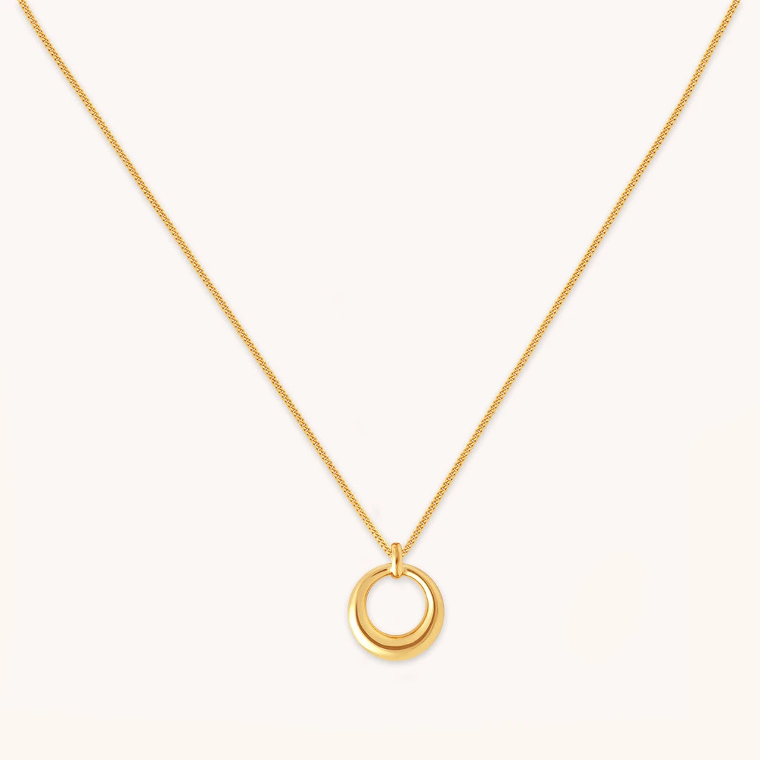 Astrid & Miyu Bold Halo Pendant Necklace In Gold 3 Astrid & Miyu Bold Halo Pendant Necklace In Gold
