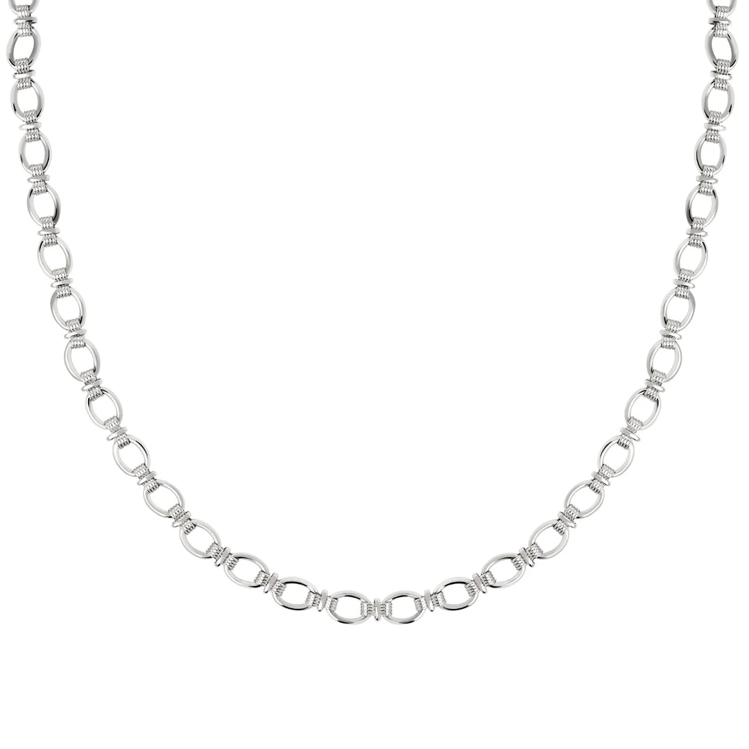Astridandmiyu Ribbed Link Chain Necklace In Silver Sale 3 Astridandmiyu Ribbed Link Chain Necklace In Silver Sale