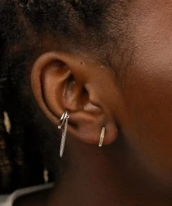 Astrid & Miyu August Birthstone Huggies In Silver With Peridot CZ