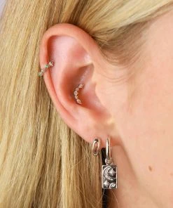 Astrid & Miyu Cosmic Emerald Hoop 6.5mm In Silver Earrings