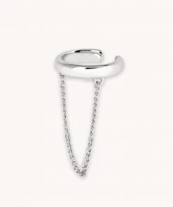Astrid & Miyu Chain Ear Cuff In Silver