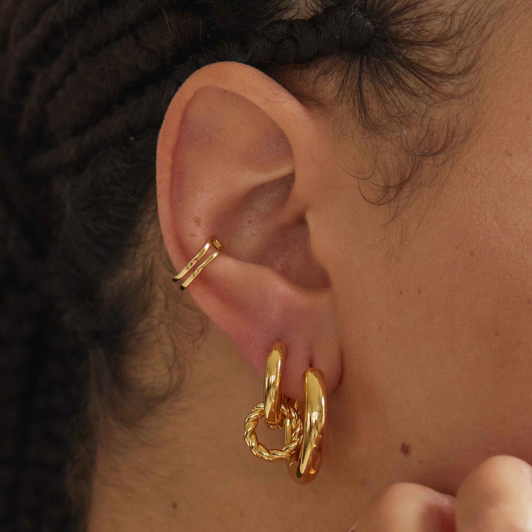 Astrid & Miyu Chunky Hoops In Gold 7 Astrid & Miyu Chunky Hoops In Gold