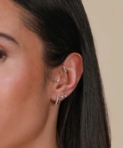 Astrid & Miyu Earrings Cluster Hoop 6.5mm In Silver