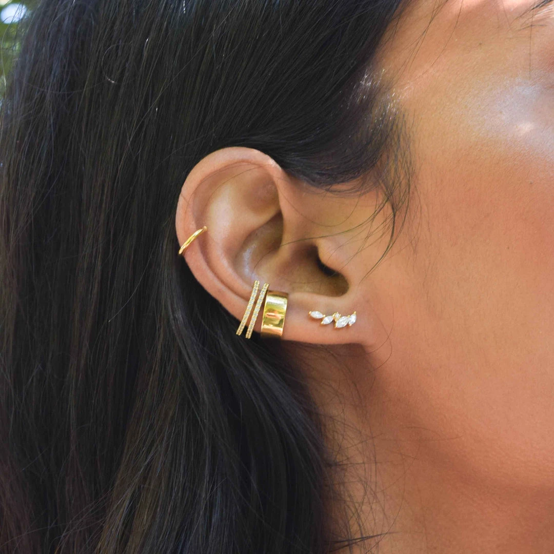 Astridandmiyu Crystal Barbell In Gold Best Sellers 8 Astridandmiyu Crystal Barbell In Gold Best Sellers