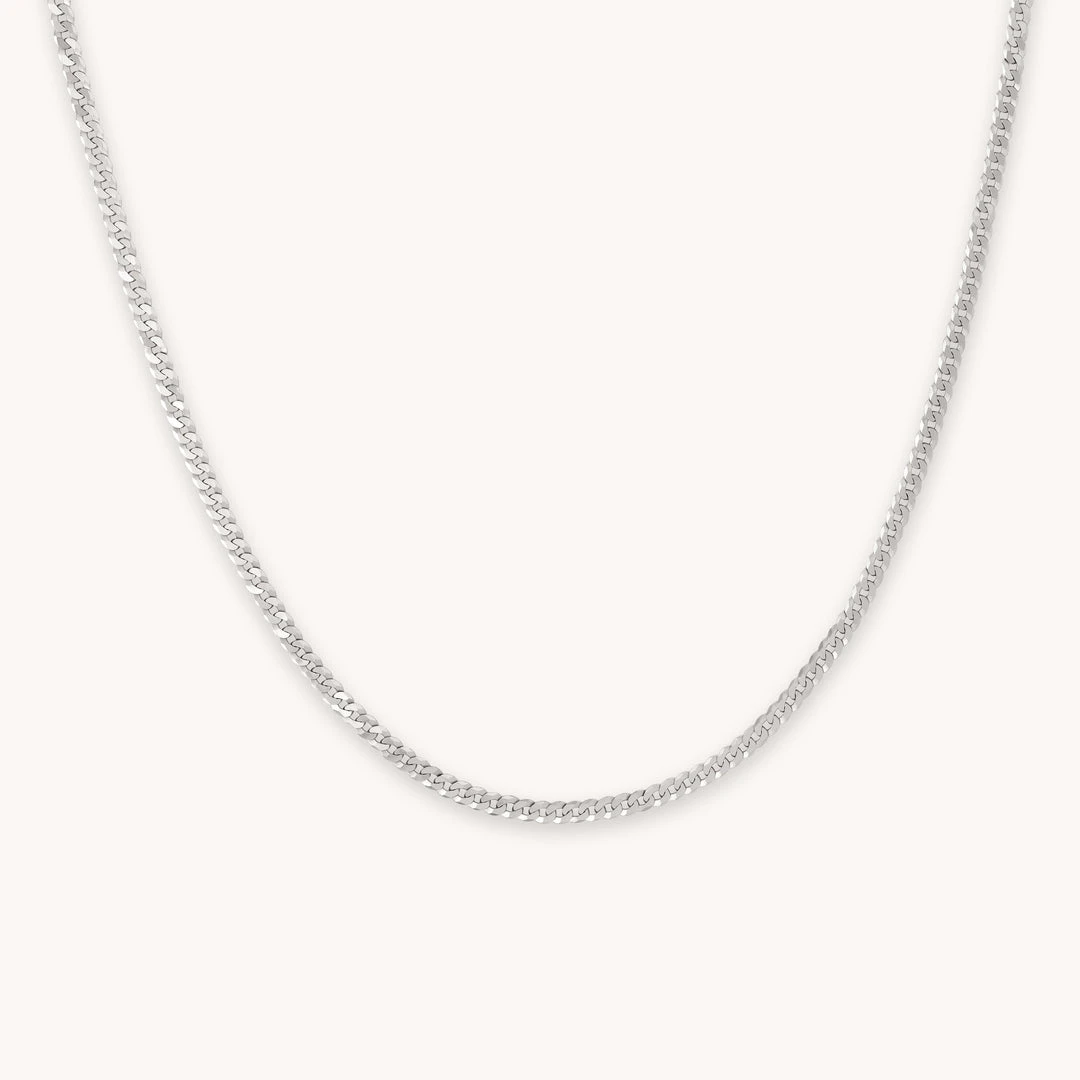 Astrid & Miyu Curb Chain Necklace In Silver 3 Astrid & Miyu Curb Chain Necklace In Silver
