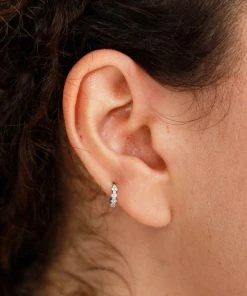 Astridandmiyu Dainty Crystal Clicker In Silver