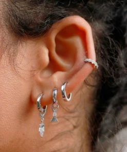 Astridandmiyu Dainty Crystal Clicker In Silver