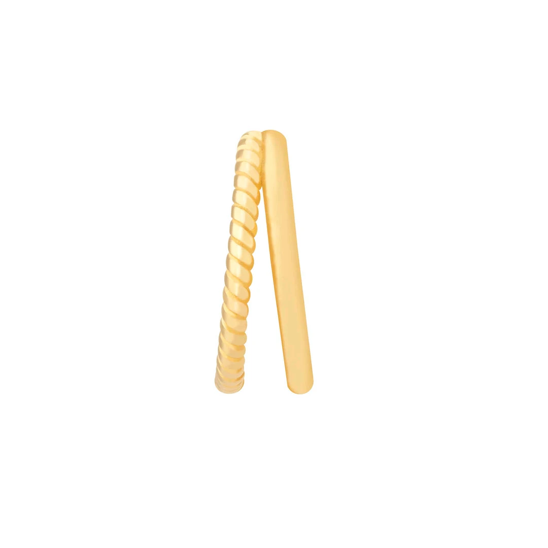 Astrid & Miyu Earrings Illusion Rope Hoop 11.5mm In Gold 4 Astrid & Miyu Earrings Illusion Rope Hoop 11.5mm In Gold