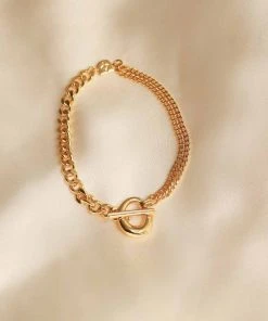 Astrid & Miyu Duo T-Bar Bracelet In Gold Bracelets