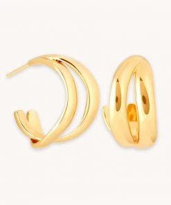 Astrid & Miyu Earrings Molten Duo Large Hoops In Gold