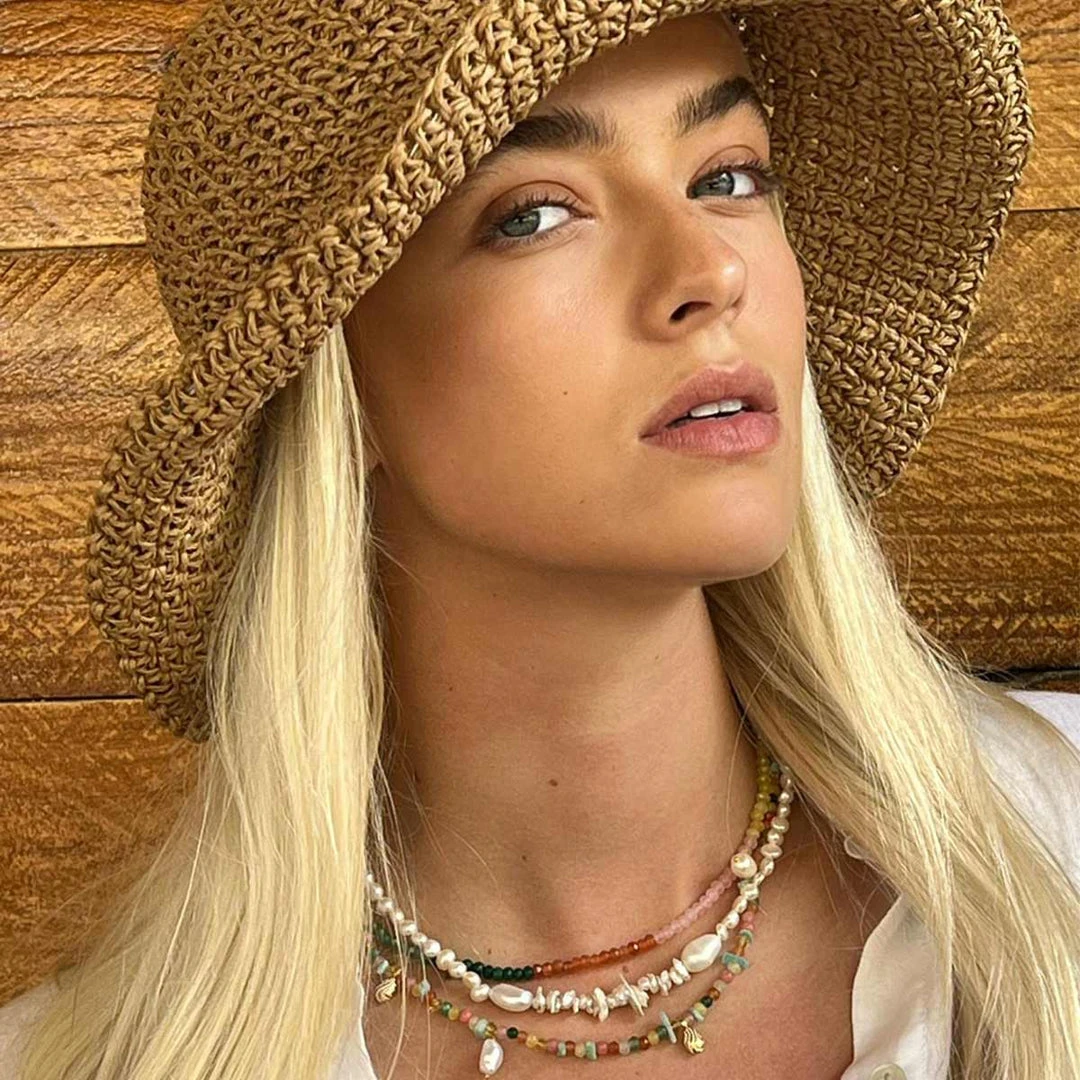 Astrid & Miyu Serenity Pearl Beaded T-Bar Necklace In Gold 12 Astrid & Miyu Serenity Pearl Beaded T-Bar Necklace In Gold