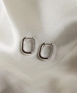 Astrid & Miyu Earrings Rectangular Glimmer Hoops In Silver 8 Astrid & Miyu Earrings Rectangular Glimmer Hoops In Silver