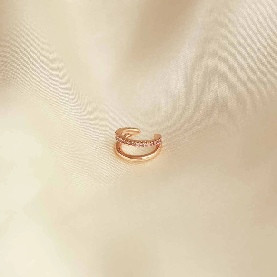 Astrid & Miyu Illusion Pink Ear Cuff In Gold 5 Astrid & Miyu Illusion Pink Ear Cuff In Gold