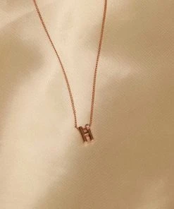 Astrid & Miyu Pendant Necklaces H Initial Pendant Necklace In Rose Gold With H