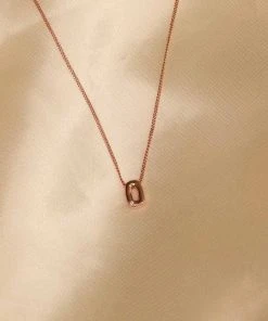 Astrid & Miyu O Initial Pendant Necklace In Rose Gold With O Pendant Necklaces