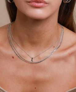 Astrid & Miyu L Initial Pendant Necklace In Silver With L