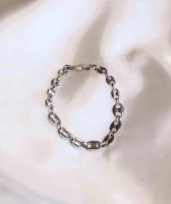 Astrid & Miyu Mariner Chain Bracelet In Silver