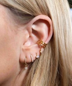 Astridandmiyu Mystic Simple Huggies In Gold