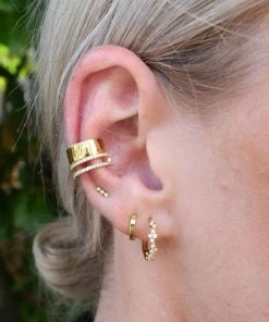 Astridandmiyu Mystic Simple Huggies In Gold