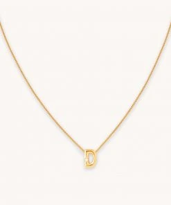 Astrid & Miyu D Initial Pendant Necklace In Gold With D