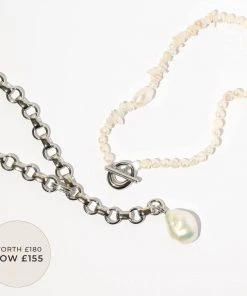 Astrid & Miyu Pearlescent Stacking Set In Silver