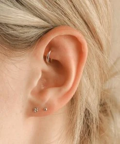 Astrid & Miyu Solid White Gold Graduated Rook Hoop Earrings