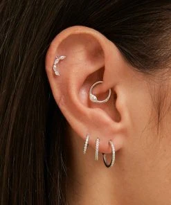 Astrid & Miyu Earrings Solid White Gold Marquise Daith Hoop