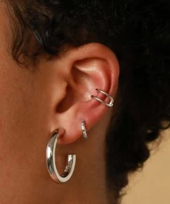 Astrid & Miyu Earrings Prism Crystal Hoop 6.5mm In Silver 9 Astrid & Miyu Earrings Prism Crystal Hoop 6.5mm In Silver