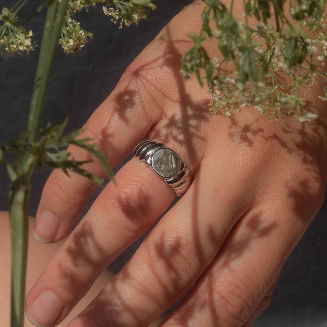 Astrid & Miyu Sale Rope Signet Ring In Silver 5 Astrid & Miyu Sale Rope Signet Ring In Silver