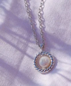 Astrid & Miyu Rope & Pearl Pendant Necklace In Silver