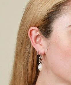 Astrid & Miyu New In Iridescent Stacking Set In Silver