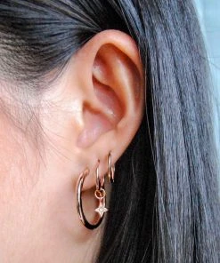 Astrid & Miyu Simple Conch Hoop In Rose Gold Sale