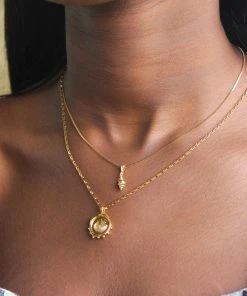 Astridandmiyu Sale Whelk Shell Necklace Charm In Gold