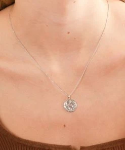 Astrid & Miyu Aries Zodiac Pendant Necklace In Silver 15 Astrid & Miyu Aries Zodiac Pendant Necklace In Silver