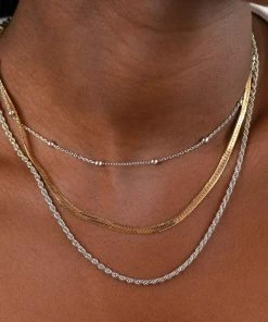 Astrid & Miyu Rope Chain Necklace In Silver Necklaces