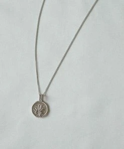 Astridandmiyu Sale Blossom Coin Pendant Necklace In Silver