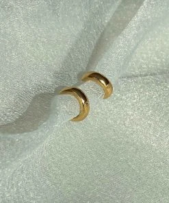 Astrid & Miyu Bold Huggies In Gold Earrings