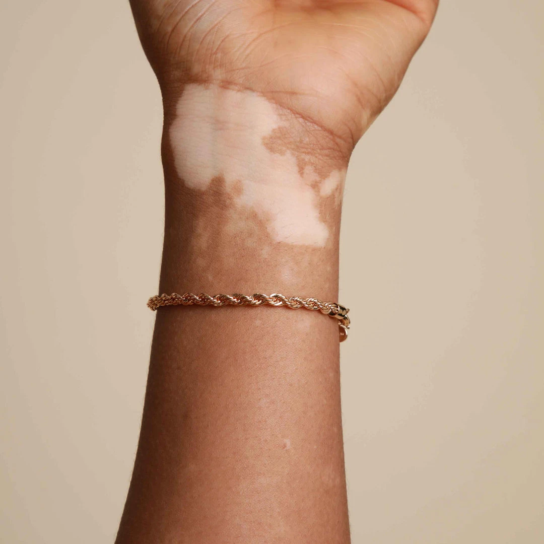 Astrid & Miyu Bracelets Rope Bold Chain Bracelet In Gold 4 Astrid & Miyu Bracelets Rope Bold Chain Bracelet In Gold