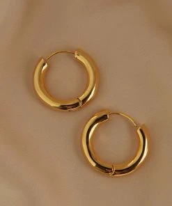 Astrid & Miyu Chunky Hoops In Gold 9 Astrid & Miyu Chunky Hoops In Gold