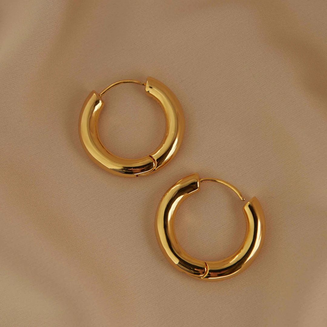 Astrid & Miyu Chunky Hoops In Gold 5 Astrid & Miyu Chunky Hoops In Gold